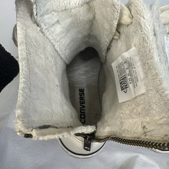 Converse Women's Size 8 Ivory Leather High Rise High Top Lined Lugged Back Zip - Picture 11 of 15